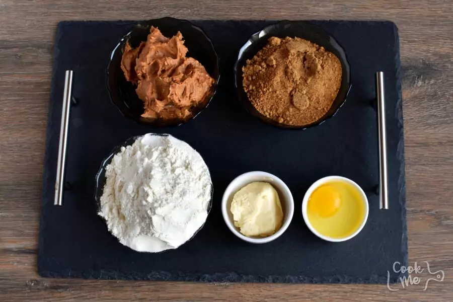Ingredients for Easy Cake Mix Peanut Butter Cookies