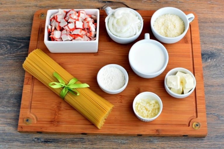 Easy Crab Linguine Recipe - Cook.me Recipes