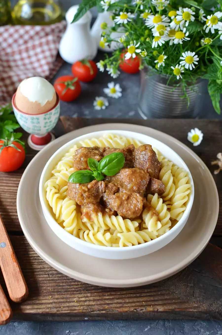 Egyptian Lahma Bil Basal (Beef in Rich Onion Sauce)