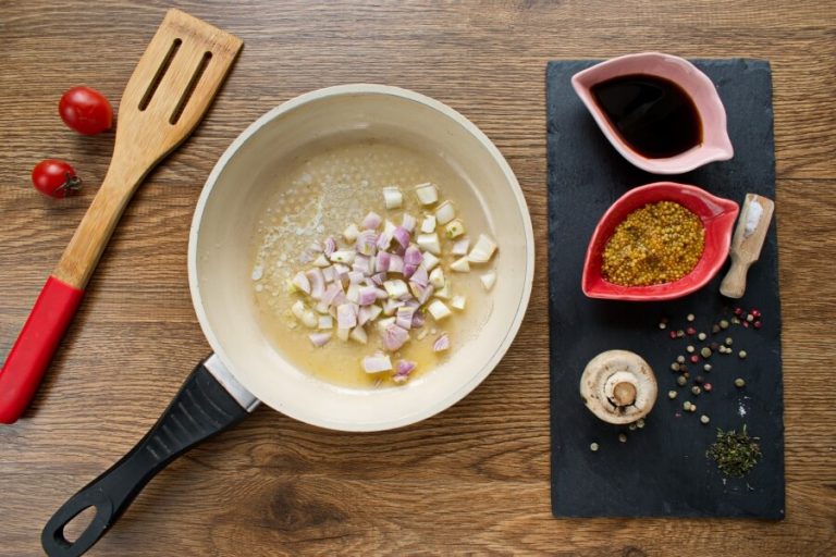 Flank Steak with Creamy Mushroom Sauce Recipe Cook.me Recipes