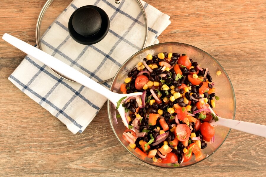 Fresh Black Bean Salad (Gluten Free) recipe - step 3