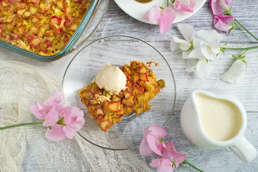 Fresh Rhubarb Torte