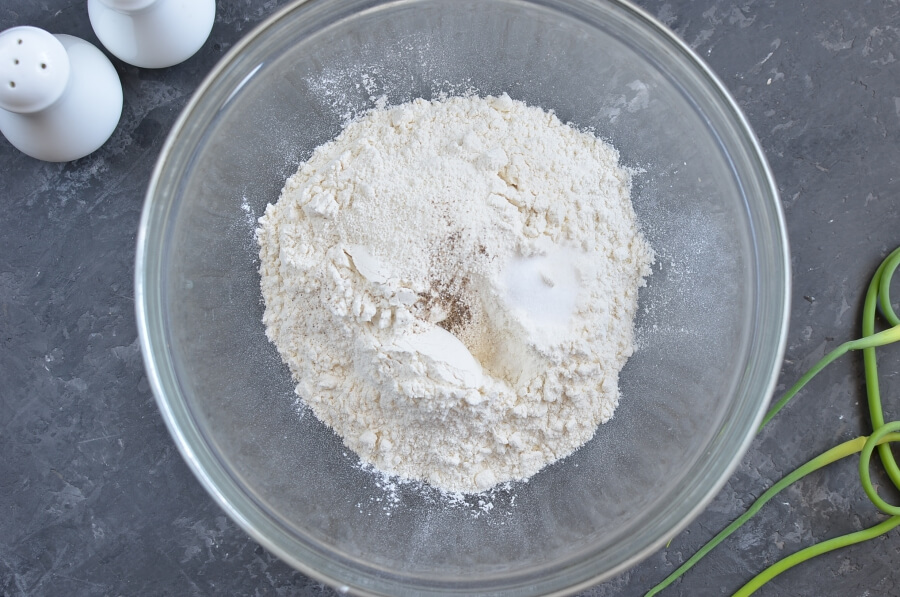 Garlic Scape and Gruyere Biscuits recipe - step 2