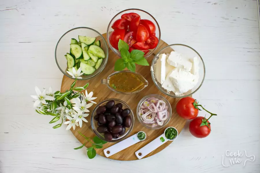 Ingredients for Greek Tomato Salad