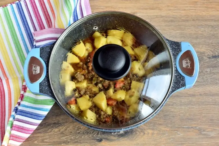 Step 5 - Keema Aloo (Ground Beef and Potatoes)