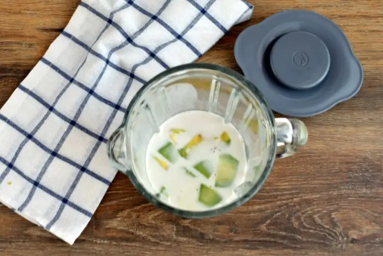 Step 1 - Keto Low Carb Mint and Chocolate Chip Ice Cream