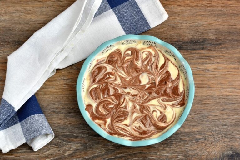 Step 6 - Easy Marble Cake