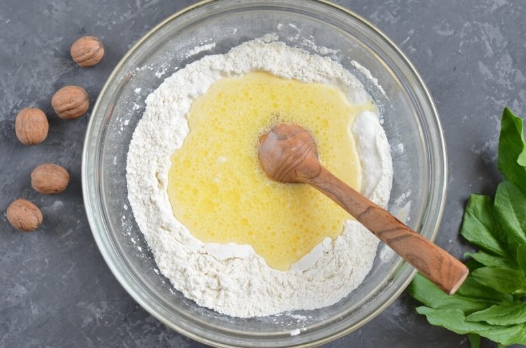 Step 4 - Onion Marmalade & Spinach Bread