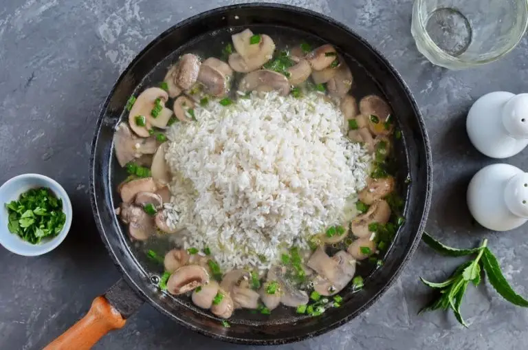 Step 2 - Easy Mushroom Rice