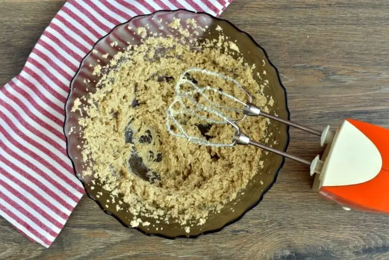 Step 1 - Oatmeal Chocolate Chip Cookies