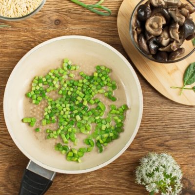 Orzo With Shiitake and Garlic Scapes recipe - step 4