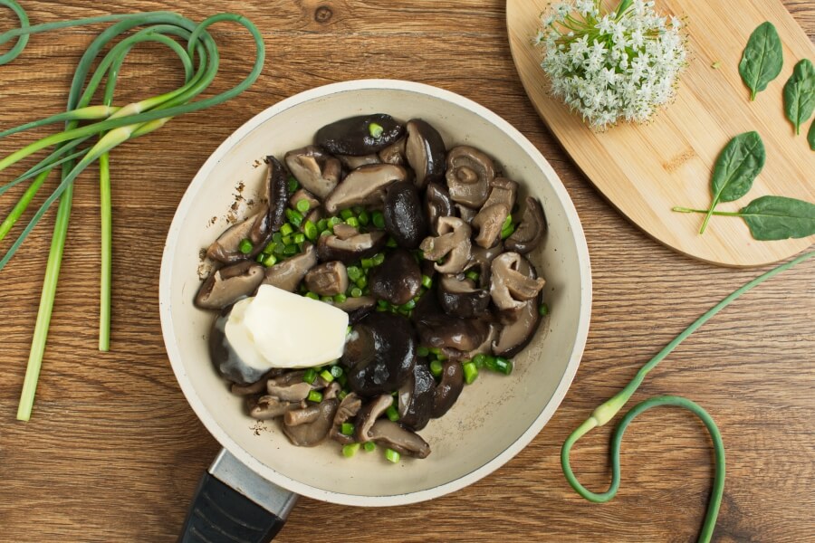 Orzo With Shiitake and Garlic Scapes recipe - step 5
