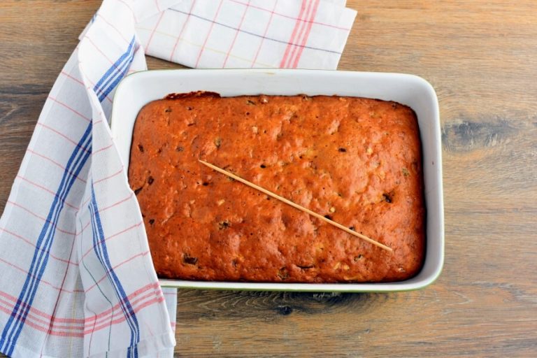 Queen Elizabeth Cake Recipe Cook.me Recipes