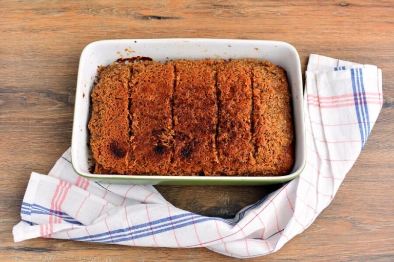 Queen Elizabeth Cake Recipe Cook.me Recipes