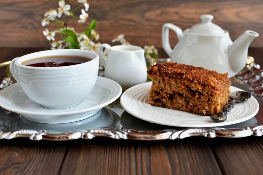 Queen Elizabeth Cake