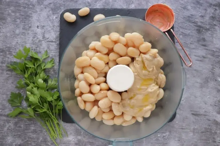 Step 5 - Roasted Garlic White Bean Hummus