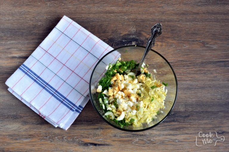 Step 2 - Simple Egg Salad Sandwich