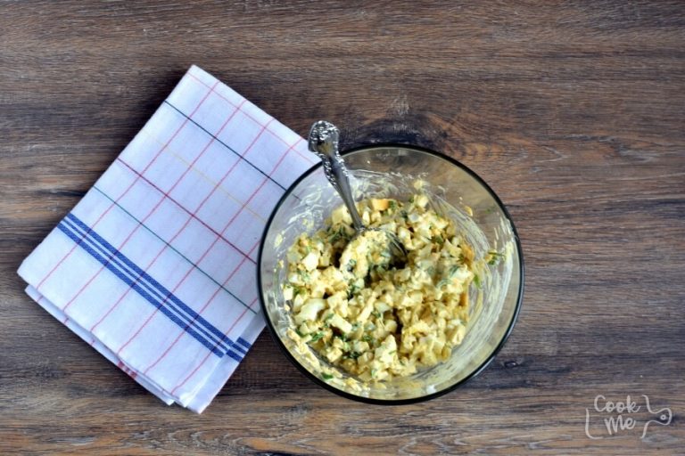 Step 2 - Simple Egg Salad Sandwich