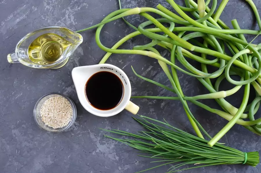 Ingredients for Special Vegan Banchan for Garlic Lovers