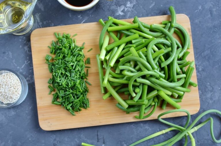 Step 1 - Special Vegan Banchan for Garlic Lovers