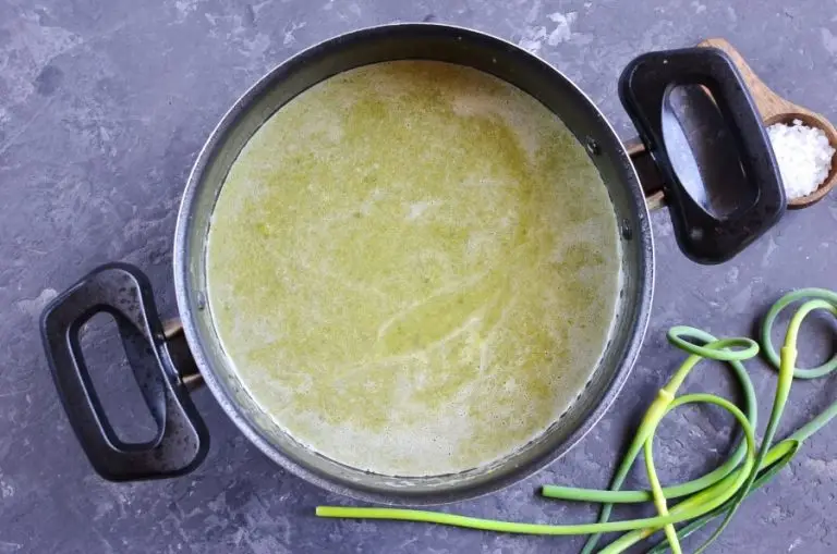 Step 6 - Vegetarian Spinach, Pea and Garlic Scape Soup