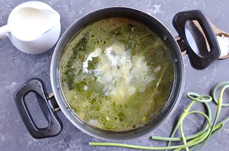 Step 5 - Vegetarian Spinach, Pea and Garlic Scape Soup