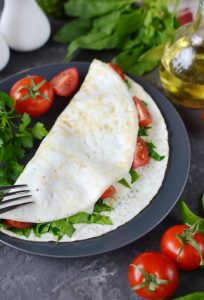 Spinach, Tomato and Feta, Egg White Omelet