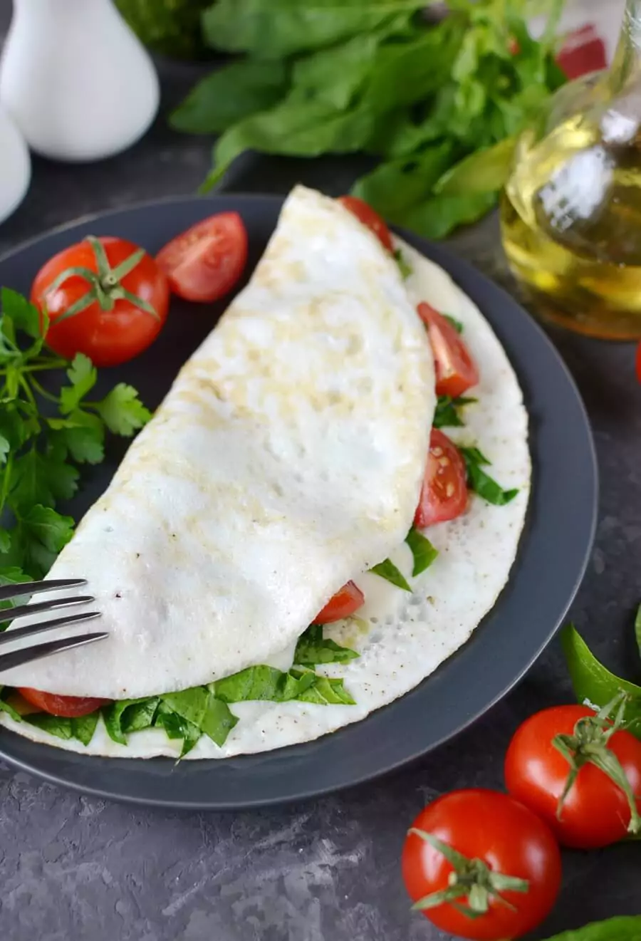 Spinach, Tomato and Feta, Egg White Omelet