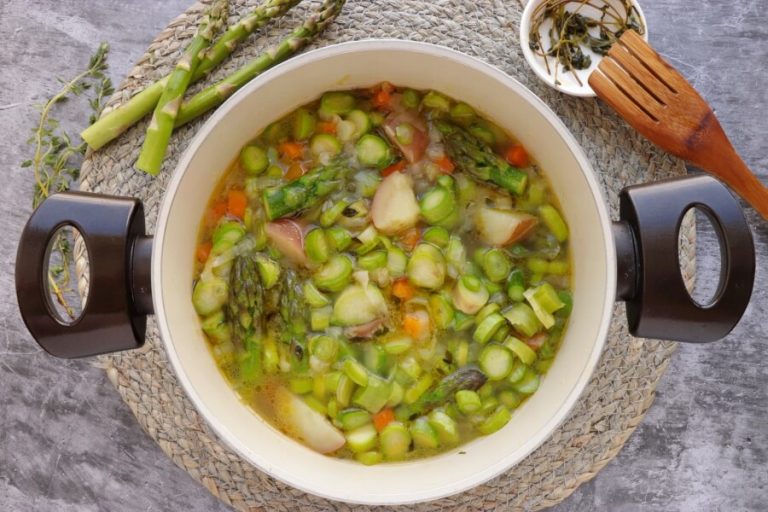 Step 4 - Vegan Spring Minestrone