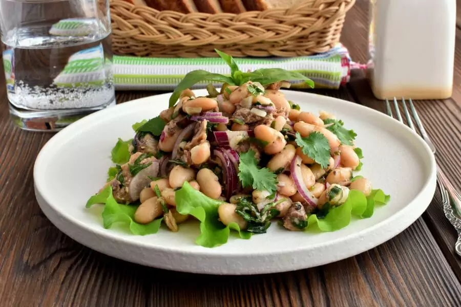Gluten Free Tuna and White Bean Salad