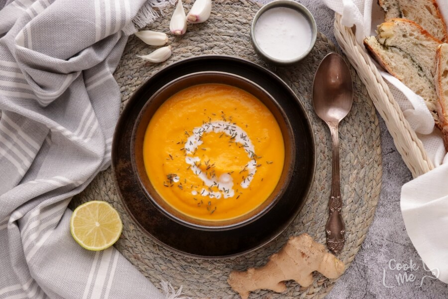 How to serve Vegan Carrot Ginger Soup