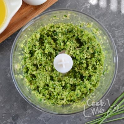 Vegan Garlic Scape and Swiss Chard Pesto recipe - step 2