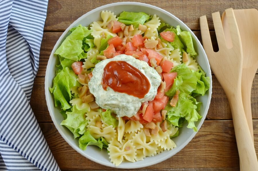 BLT Pasta Salad recipe - step 4