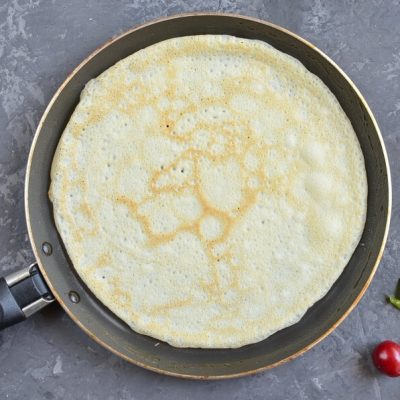 Cherry Cheese Blintzes recipe - step 2