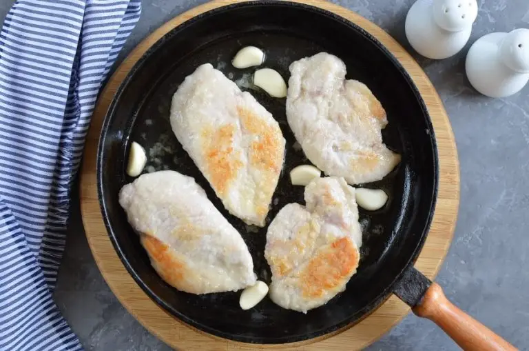 Step 3 - Chicken Breasts with Balsamic Vinegar and Garlic