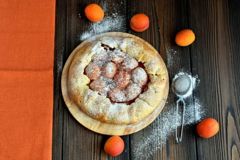 Step 10 - Country Apricot Tart