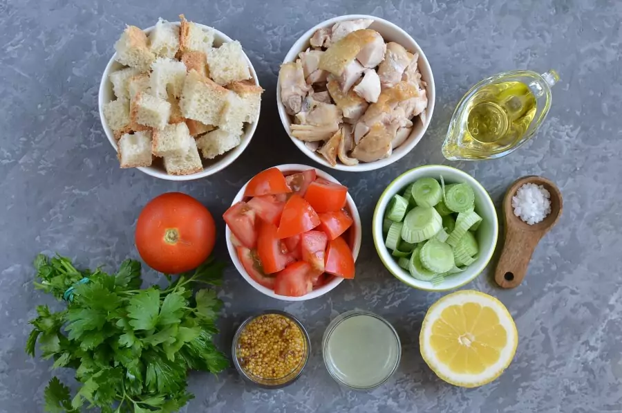 Ingredients for Easy Chicken Panzanella