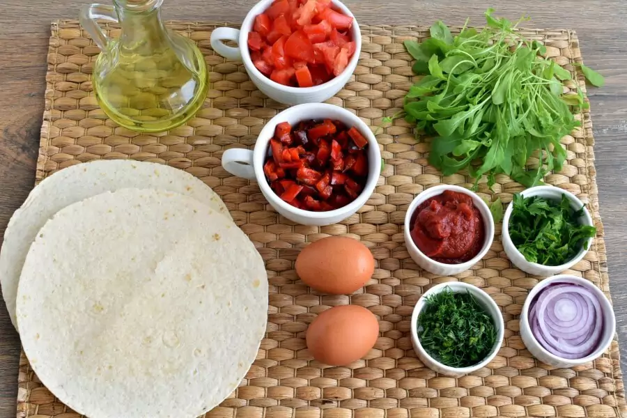 Ingredients for Egg & Rocket Pizzas
