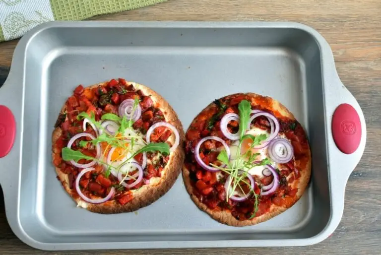 Step 5 - Egg & Rocket Pizzas
