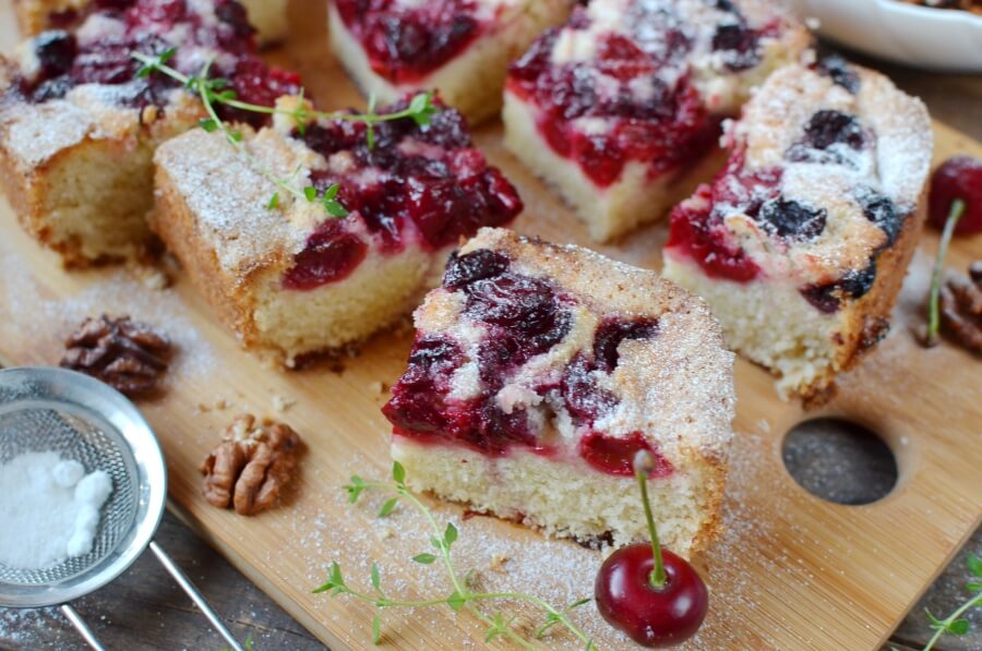 Fresh Cherry Cake