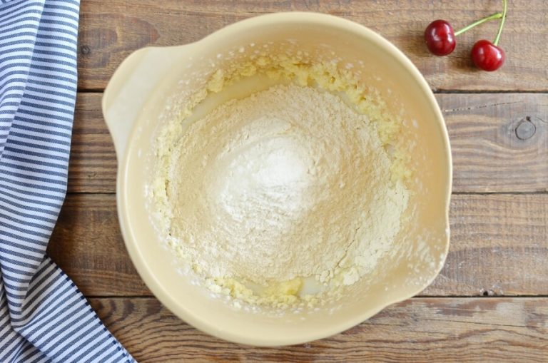 Step 5 - Fresh Cherry Cake