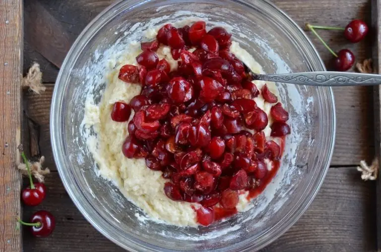 Step 5 - Fresh Cherry Muffins