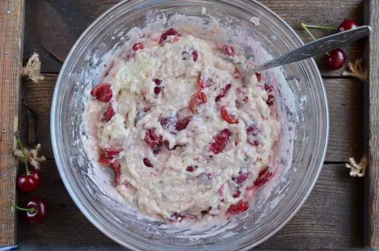 Step 5 - Fresh Cherry Muffins