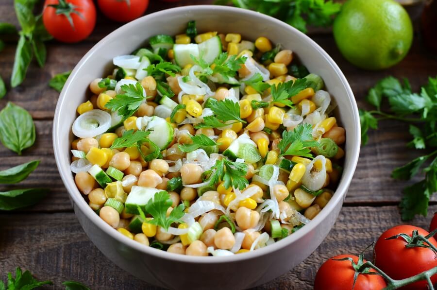 Fresh Corn and Chickpea Salad Recipe-Homemade Fresh Corn and Chickpea Salad-Delicious Fresh Corn and Chickpea Salad