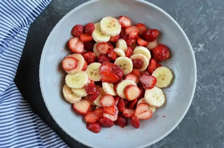 Step 8 - Gluten free Strawberry-Banana Crepes