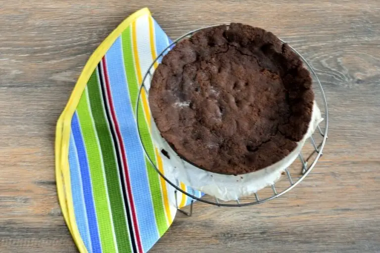 Step 5 - Grasshopper Ice Cream Pie
