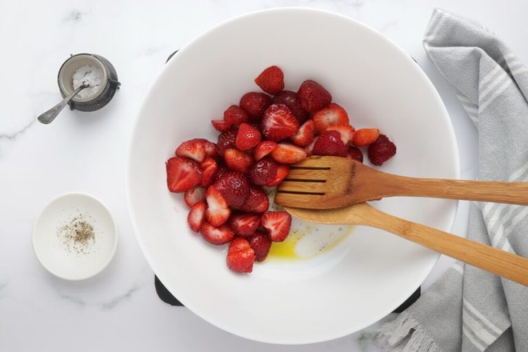 Step 5 - Grilled Chicken Salad with Strawberries and Feta