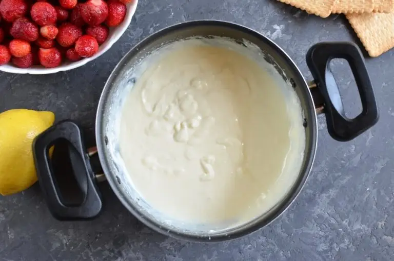 Step 2 - Healthy Strawberry Cheesecake Pops