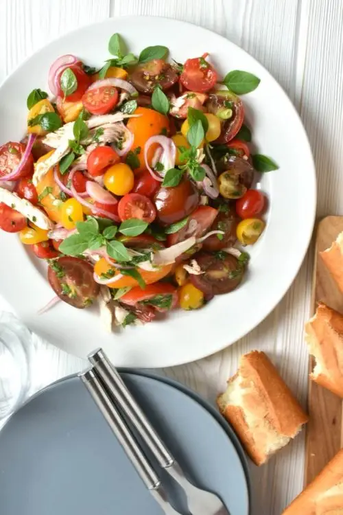 Heirloom Tomato and Chicken Toss