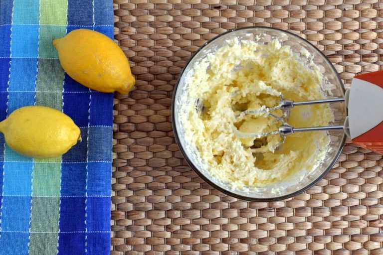 Step 2 - Lemon Drizzle Cake